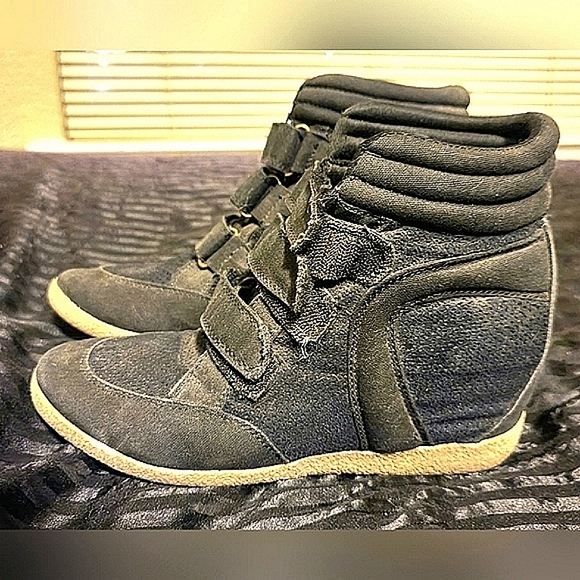 Womens Black Hi Heel Amazon Strap Sneakers 7.5 - Picture 1 of 6